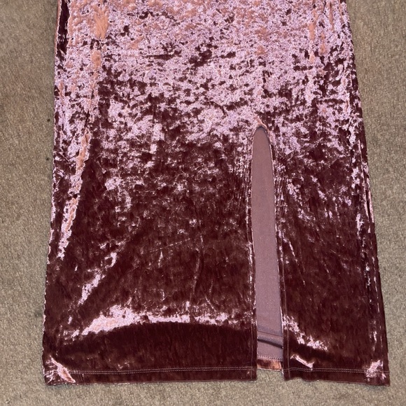 Mauve Velvet Dress - Picture 2 of 5